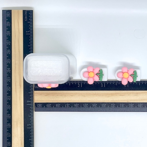 🎁 Cellphone Charger Head & Cable Protector For IPhone 14 Plus Butterfly/Flowers - Picture 5 of 8